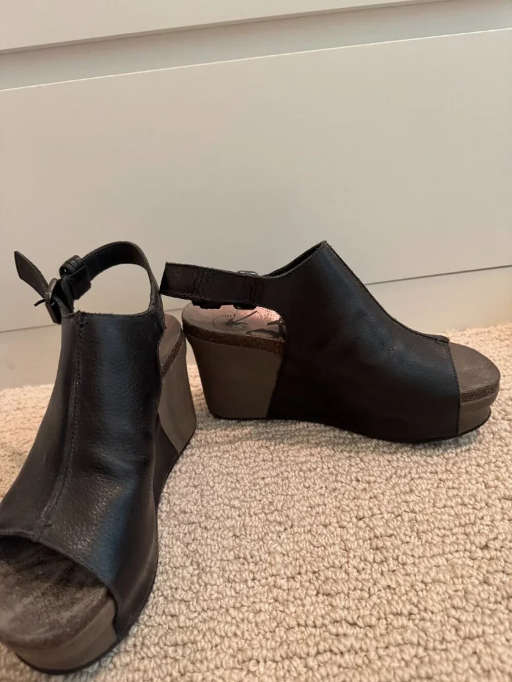 OTBT Jaunt Platform Wedge Sandals